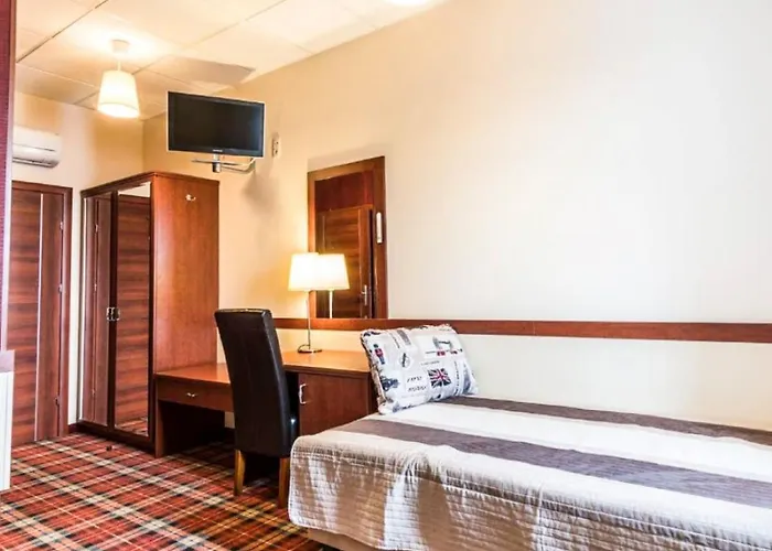 فندق مبيت وإفطار Stara Garbarnia 3*